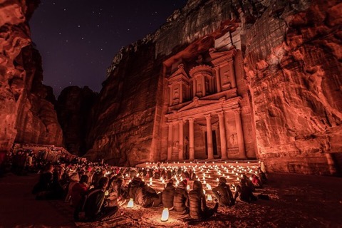 The candlelit event in front of the Treasury, with visitors seated